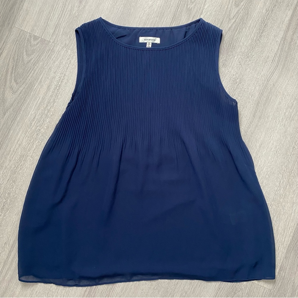 Max Studio Sleeveless Blouse